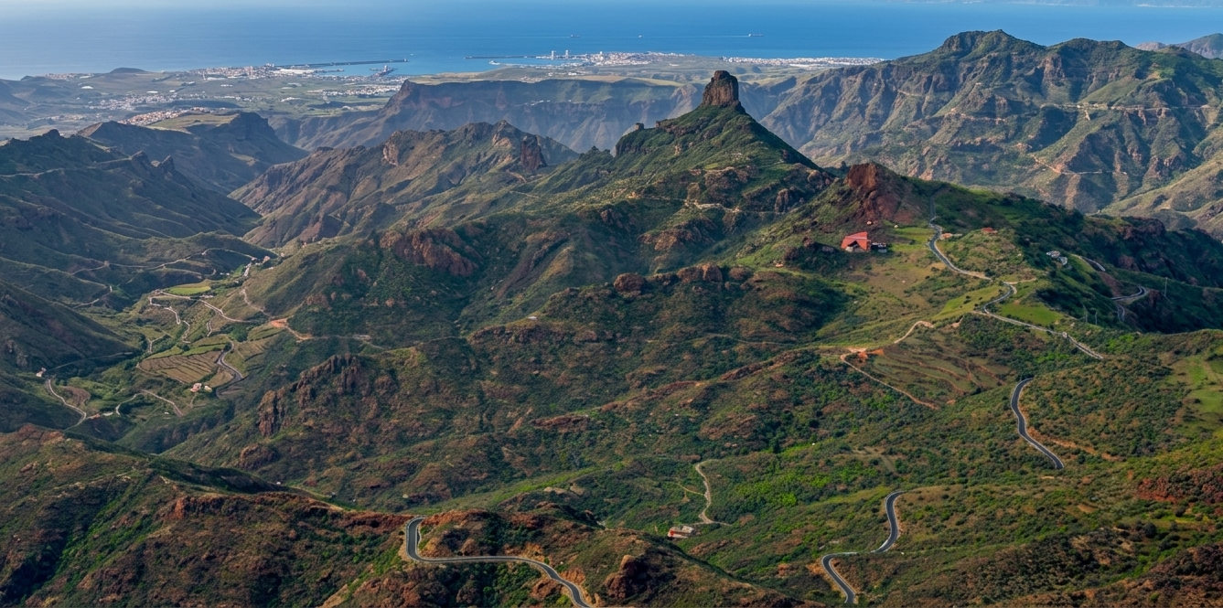 Cumbres: Tour a Teror y Arucas